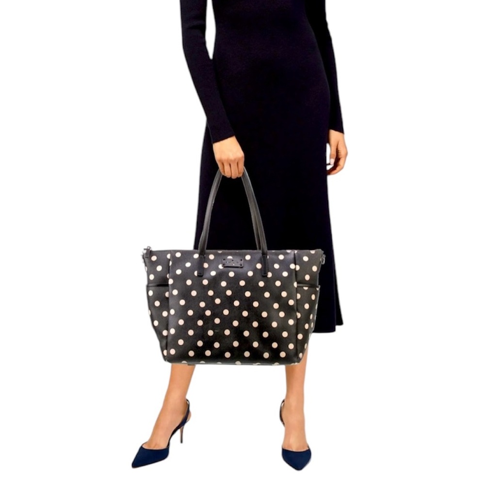 EUC Kate Spade Wellesley Printed Adaira Baby Bag (Black/Decobeige) with Strap